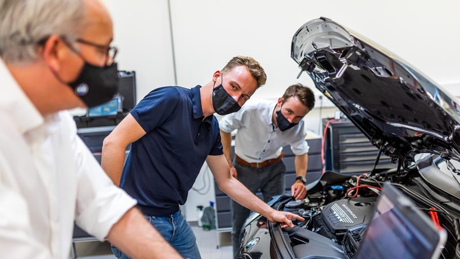 Voor 1 miljoen euro aan BMW’s voor technische scholen