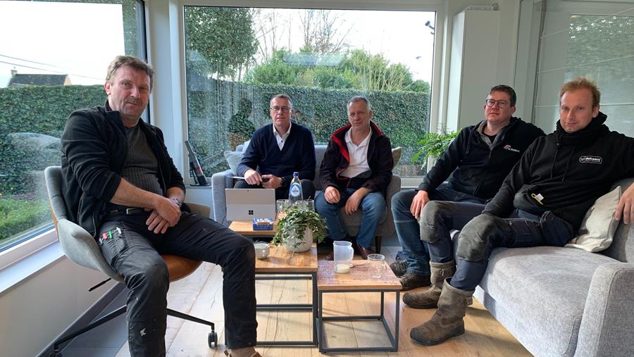 "Le métier de couvreur est en danger"