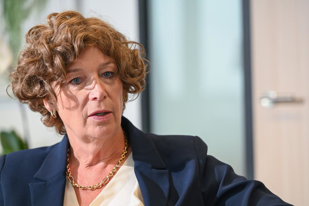 Médecin, Petra De Sutter veut quitter la politique pour l'université